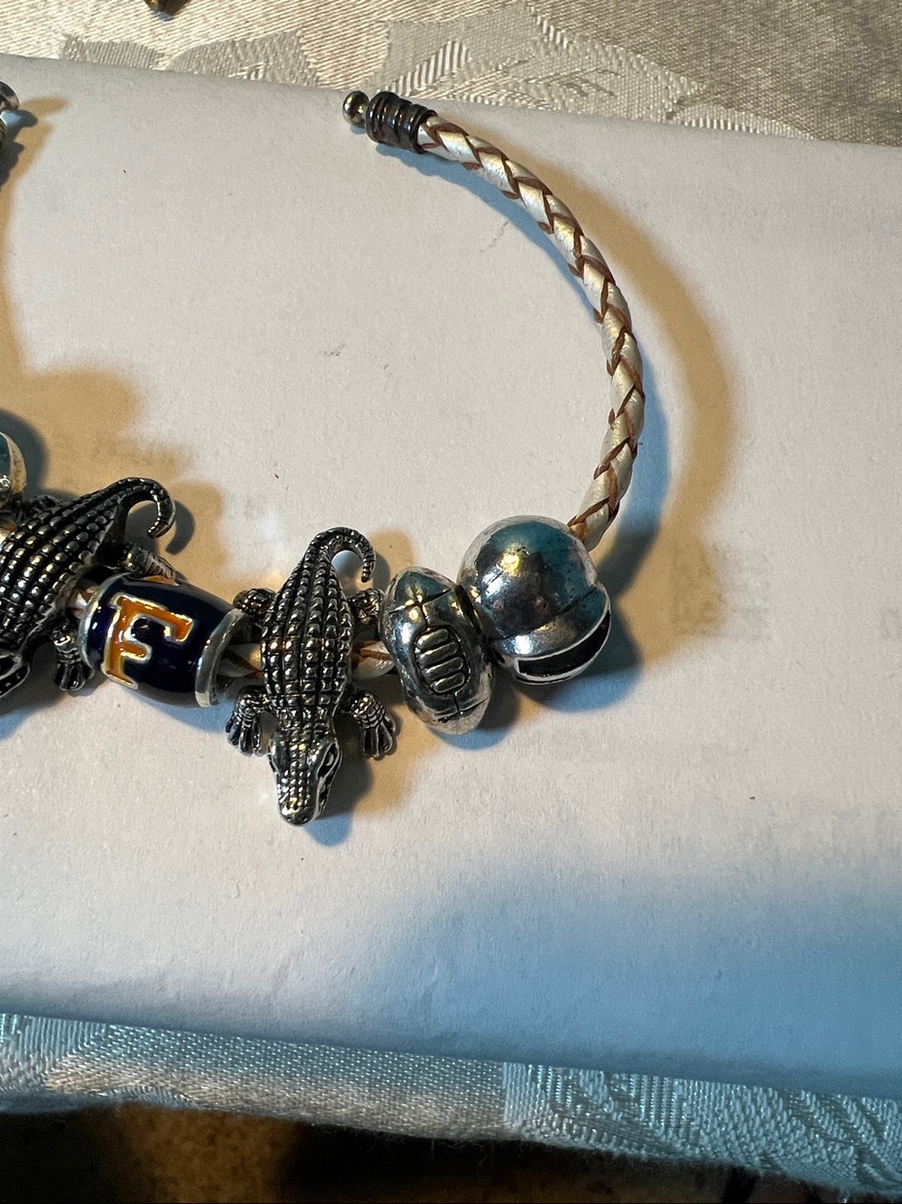 Florida Gators Set of 7 Bracelet Charms - Picture 3 of 4